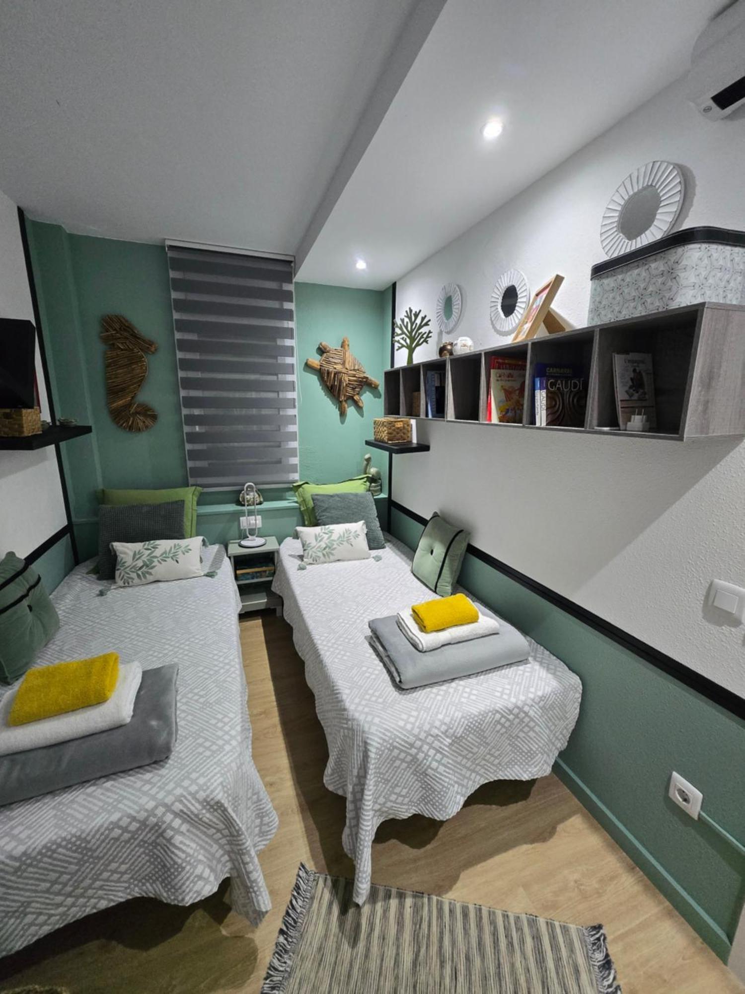 Superbe Appartement Avec Solarium Et Piscine Communautaire Roses Esterno foto
